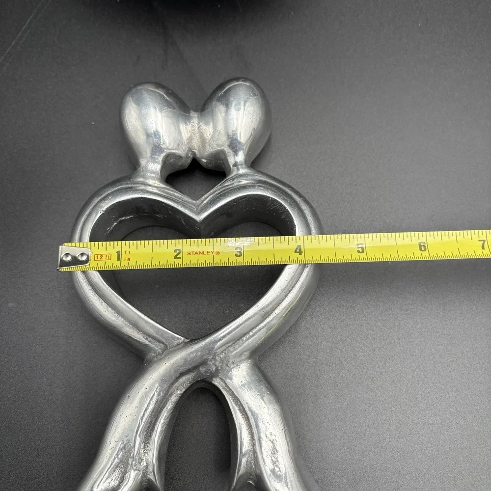 Just Paper Roses ~The Kiss~ Aluminum Figurine Valentines‎ 10th Anniversary
